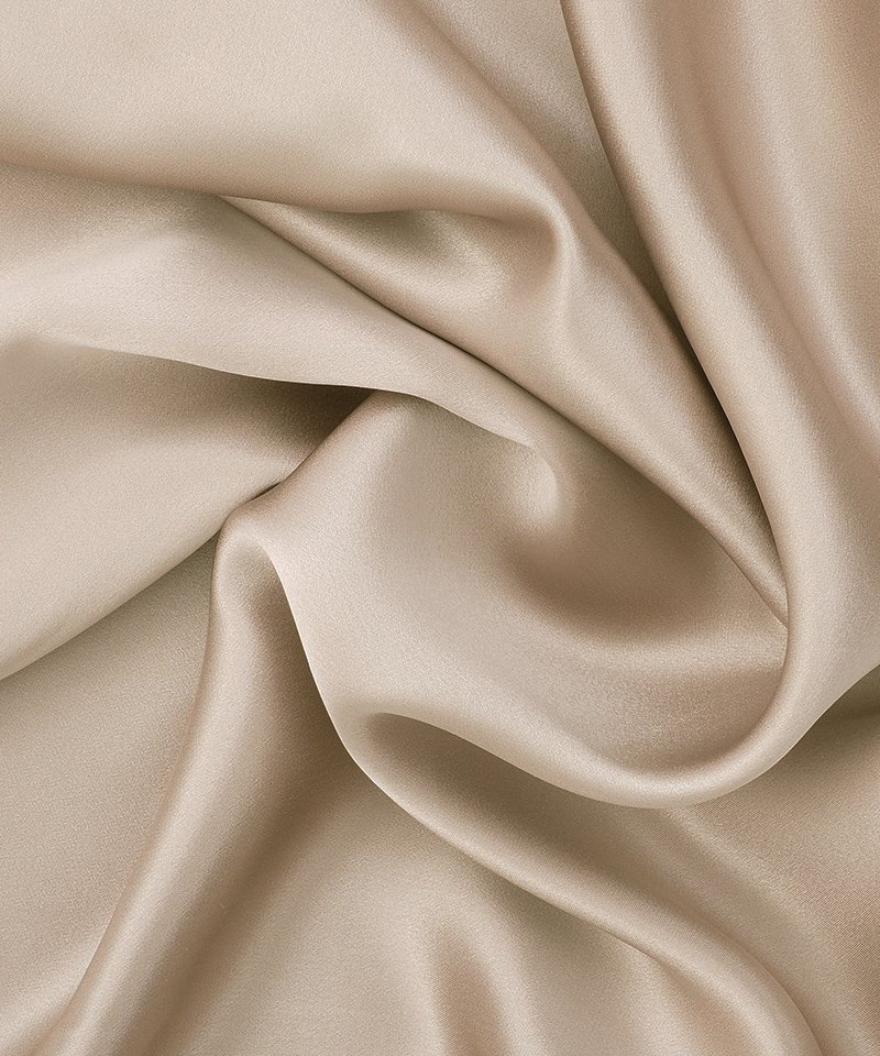 Zīda spilvendrāna Beige audums