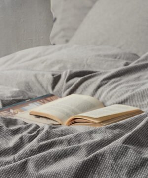 kokvilnas-gultas-velas-komplekts-chambray-pinstrape-vintage-izskats