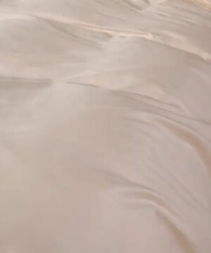 satina-gultas-velas-komplekts-creamy-peach-audums