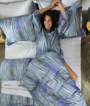 satina-gultas-velas-komplekts-creation-of-the-world-blue-sieviete