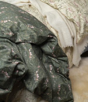 satina-gultas-velas-komplekts-dreamy-moss-sega