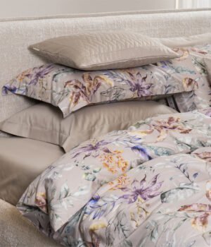 satina-gultas-velas-komplekts-flora-costera-almond-spilvendranas