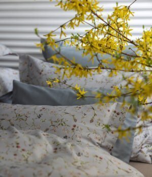 satina-gultas-velas-komplekts-herbary-light-dekors