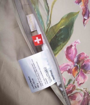 satina-gultas-velas-komplekts-orchids-almond-ravejsledzejs