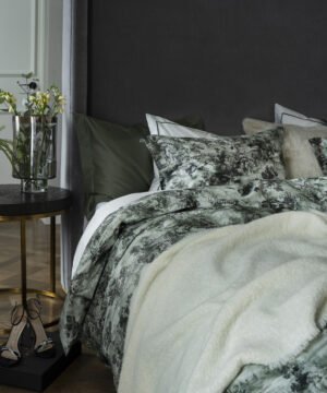 satina-gultas-velas-komplekts-the-lovers-tale-moss-gulta-no-malas