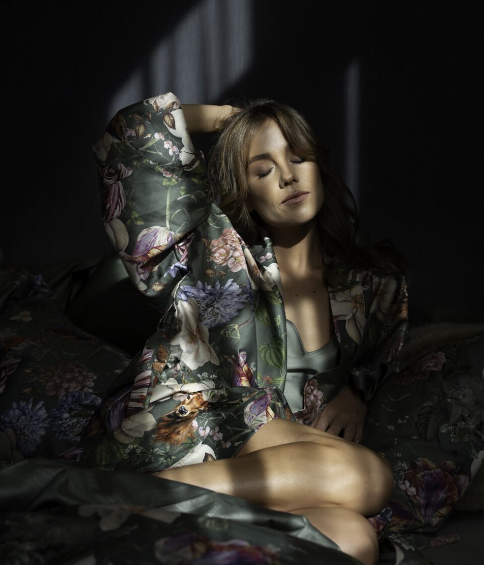 Halāts satīna Magic Garden Moss