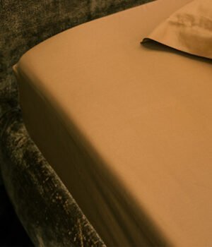 satina-palags-ar-gumiju-cinnamon-mala