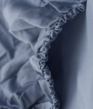 satina-palags-ar-gumiju-silver-blue-gumija