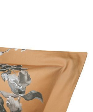 Satīna spilvendrāna Orchids Cinnamon audums