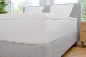 tempur-virsmatracis-5cm-uz-gultas-1