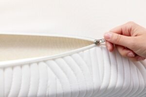 tempur-virsmatracis-pro-8cm-parvalks-ar-ravejsledzeju-2-3