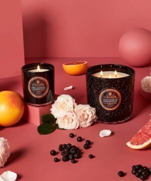 Voluspa aromātiskā svece Pink Citron Grapefruit