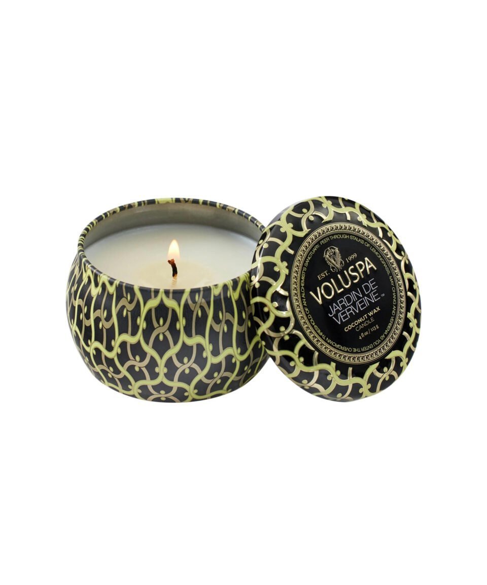 Voluspa aromātiskās sveces Jardin De Verveine metāla trauciņā