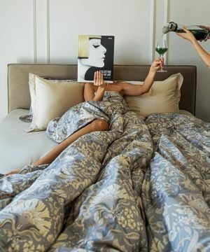 satina-gultas-vela-boho-fog-bess-peleks