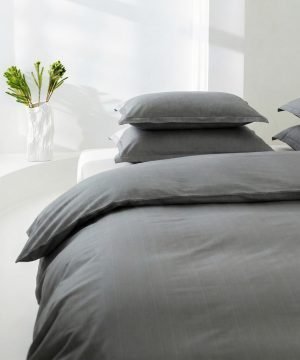 satina-gultas-vela-stripe-in-line-grey-ar-stripam