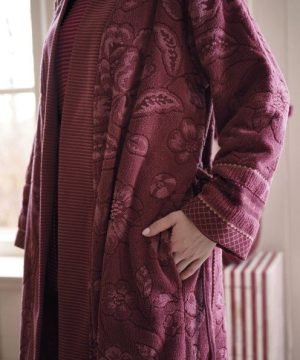 halats-pip-studio-jasmin-jacquard-dark-pink-ar-rakstu